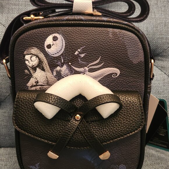 WondaPop Handbags - NBC Wonda Pop crossbody